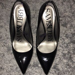 COPY - Sam & Libby black pumps